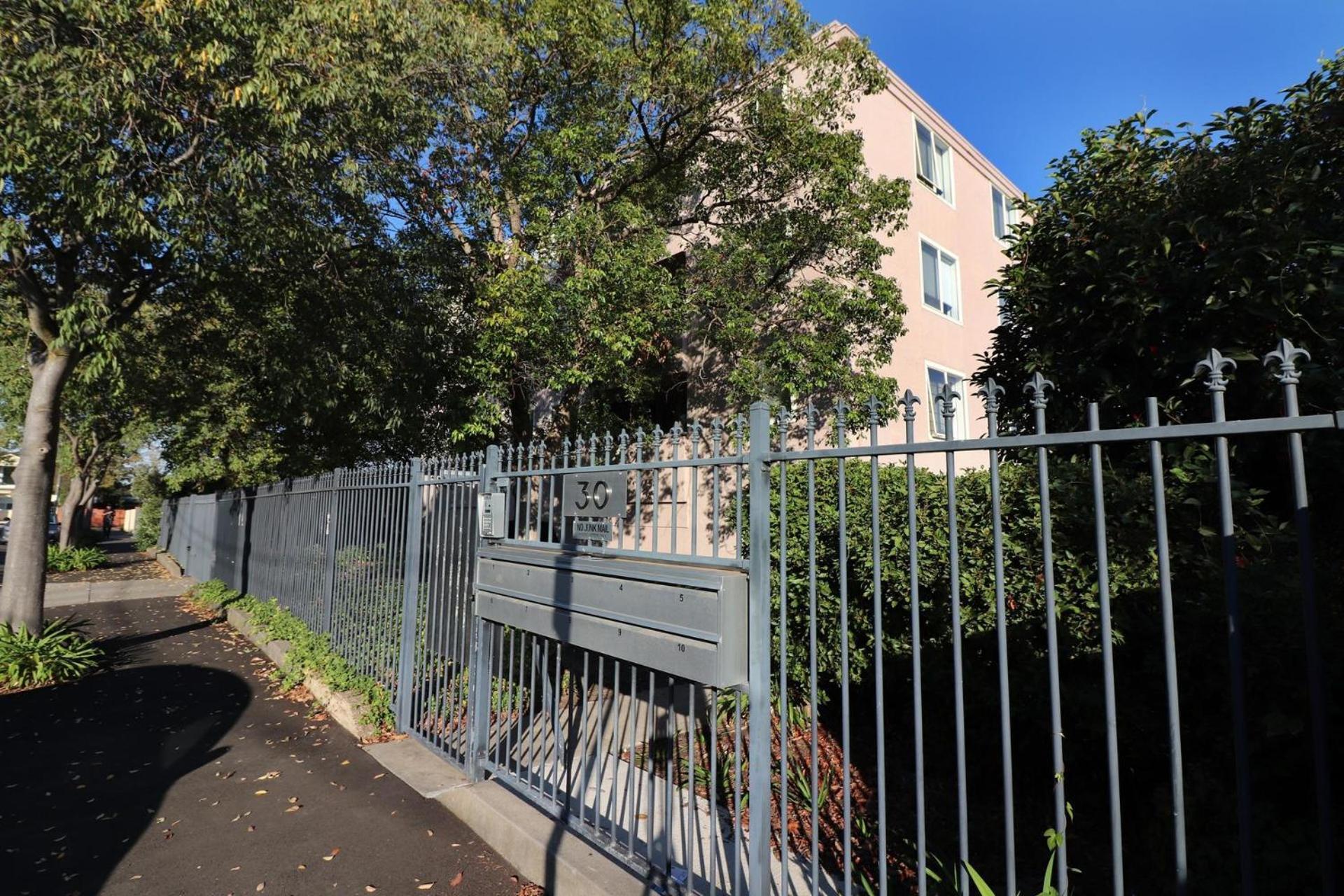 Aparthotel The Ivy On Munro Melburne Exterior foto